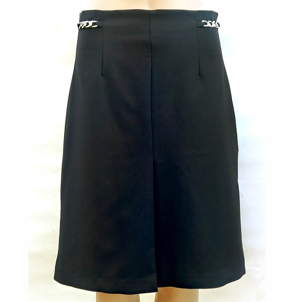 Ellen Tracy Black Chain Accessory Skirt